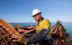 澳大利亚矿工支付的税金和特许权