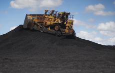 Qld煤炭矿物出口推动Palaszczuk政府交易目标