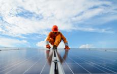 太阳能发电规模达到1610亿美元超过其他任何技术