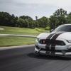 2020 Ford Mustang Shelby GT350R潜入小马车零件箱进行升级