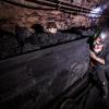 煤矿工人通过Geobank系统提高勘探能力