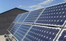 可移动太阳能电池板的能量比静态太阳能电池板多50％左右