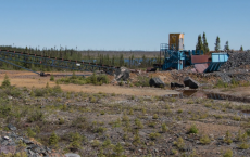 奔驰评估魁北克Eastmain矿的勘探计划
