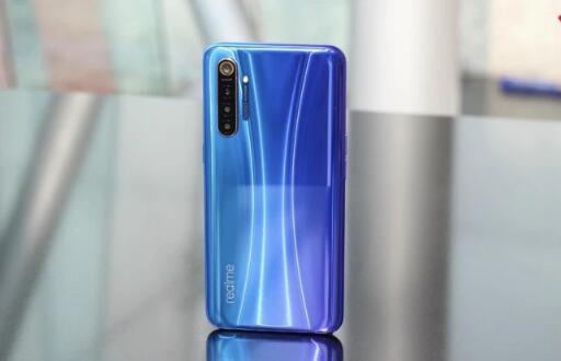 互联网动态：Realme XT 730G将于12月在印度推出30W VOOC快速充电：规格显示 