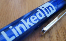 LinkedIn收入在第四季度增长了105％