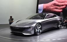 法兰克福车展上亮相的现代汽车最新概念车休息室启发的驾驶室配备了自主技术