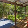 负鼠湾小屋就在海滩上