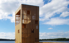 OOPEAA在芬兰湖旁建造木制潜望镜塔