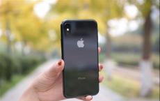 苹果可能会在未来的iPhone中采用AppleWatch的低功耗LTPO显示技术