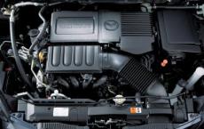 Savvy由雷诺公司提供的1.2升D型DOHC16气门发动机提供动力