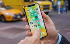 iPhoneXS和iPhoneXR还可以通过多个摄像头同时录制视频