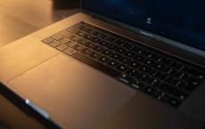 苹果正在努力推出12核MacBook ARM处理器