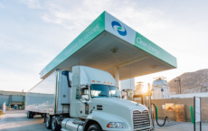 清洁能源燃料公司扩建了多个加油站以满足不断增长的对天然气的需求