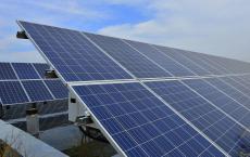 圣安东尼奥市的太阳能容量比较去年增长了36%