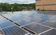 Solon Springs的太阳能电池阵列为可再生能源提供了亮光