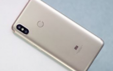 RedmiY2可以拍摄一些很棒的bokeh自拍照